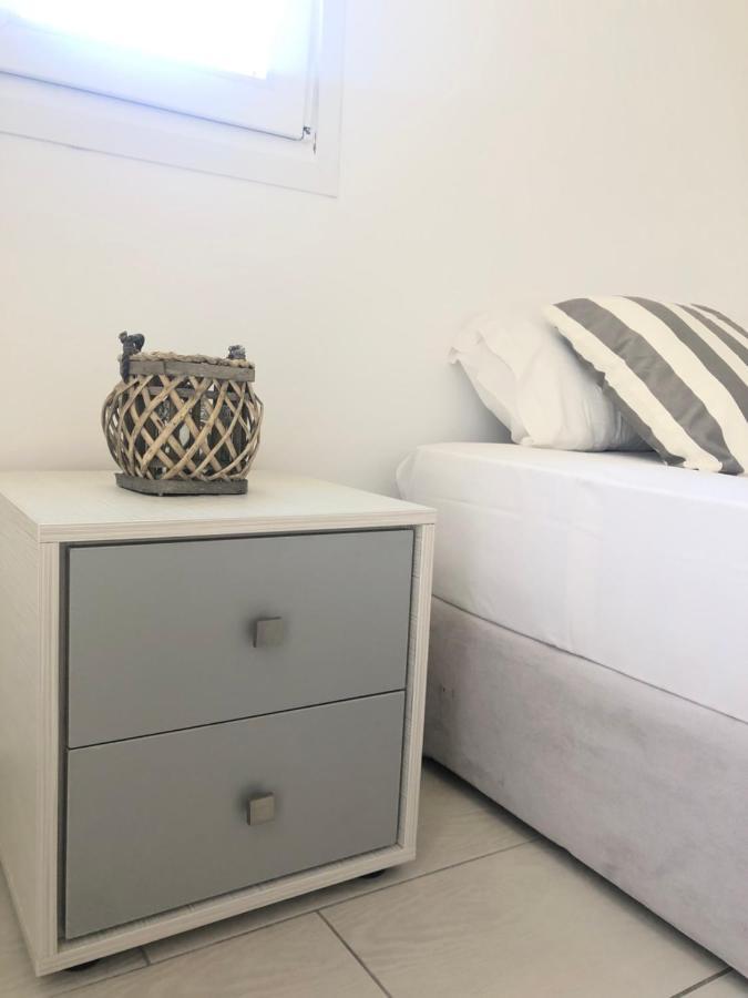 Jonaz Suites Mykonos Town Екстериор снимка